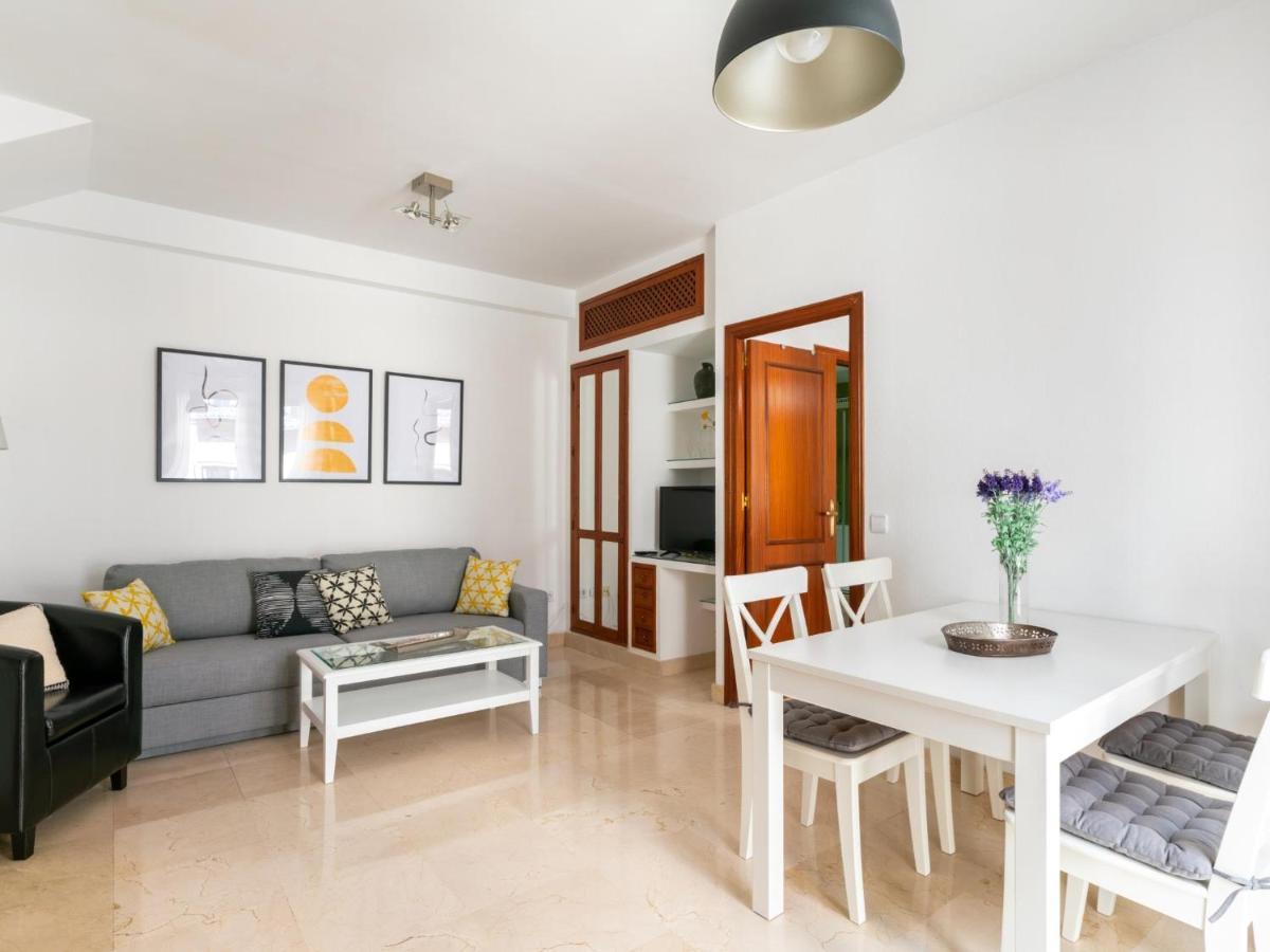 Vr excelente ubicacion luminoso apt para parejas Sevilla Exterior foto