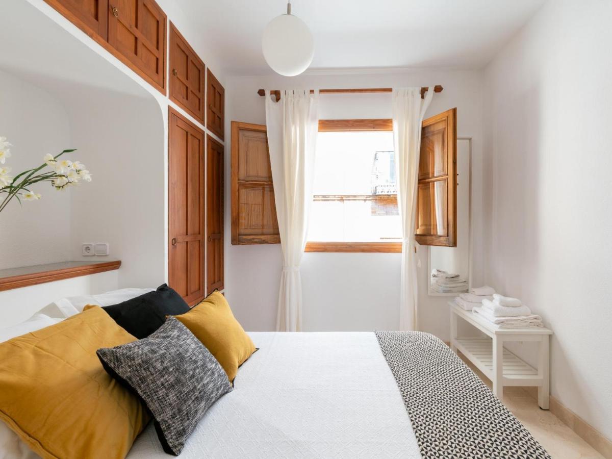 Vr excelente ubicacion luminoso apt para parejas Sevilla Exterior foto